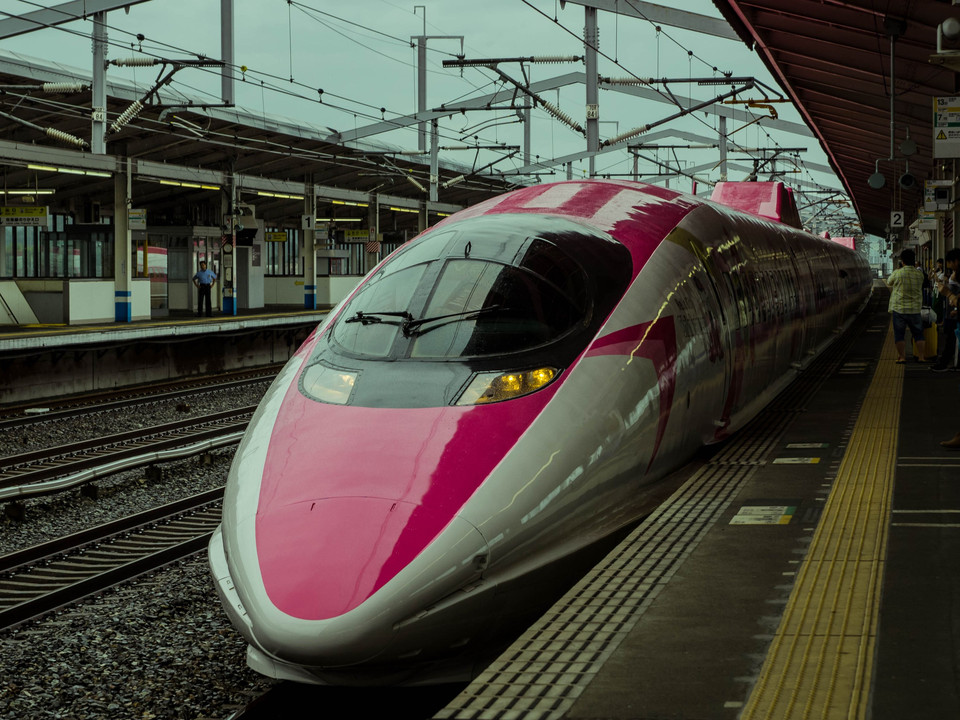 ピンクの新幹線