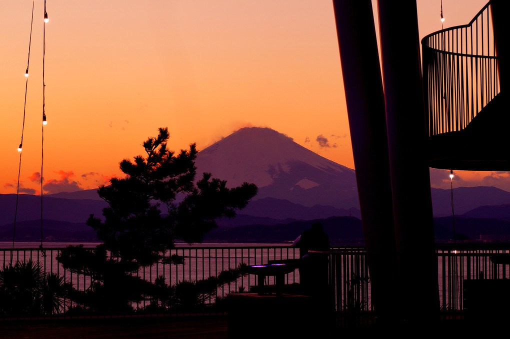 富士山と江の島シーキャンドル