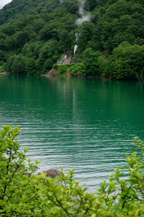 秘境・白水湖１．　美しき飛騨を行くカメラ女子の旅より