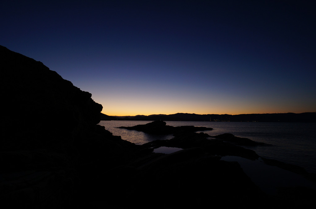 快晴の夜明け