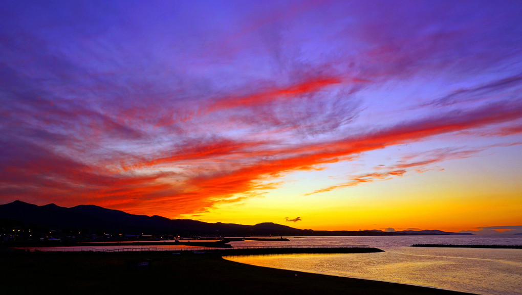 陸奥湾の夕景・初秋