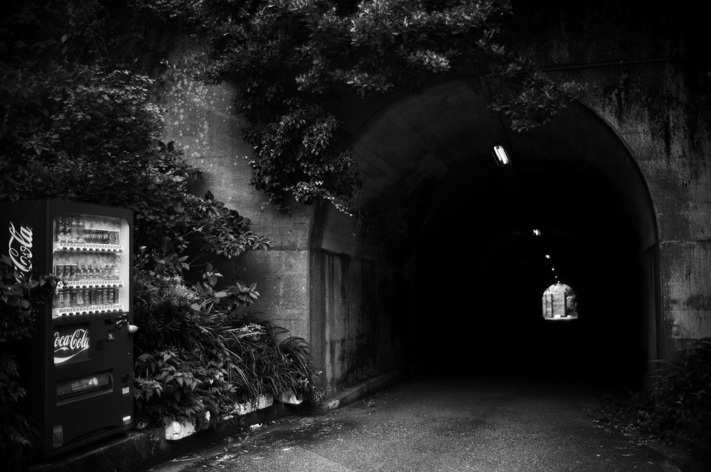 自販機隧道