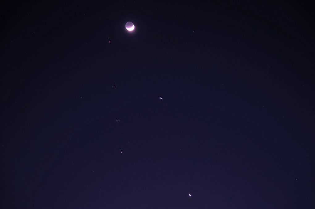 Moon,Jupiter,Venus & airplane