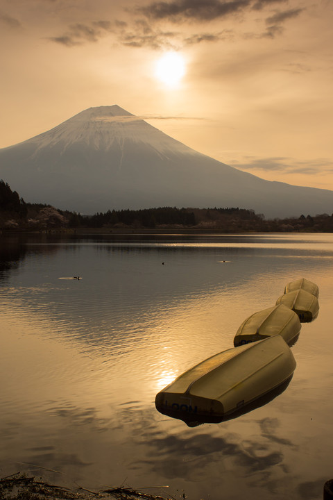 うっすら朝焼け富士山