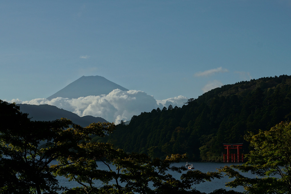 九頭竜の門と富士山