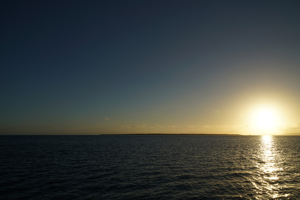 石垣島から見た夕陽