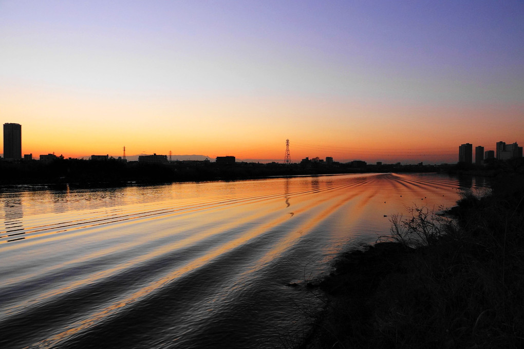 夕景の川＠多摩川(2022.1.8)