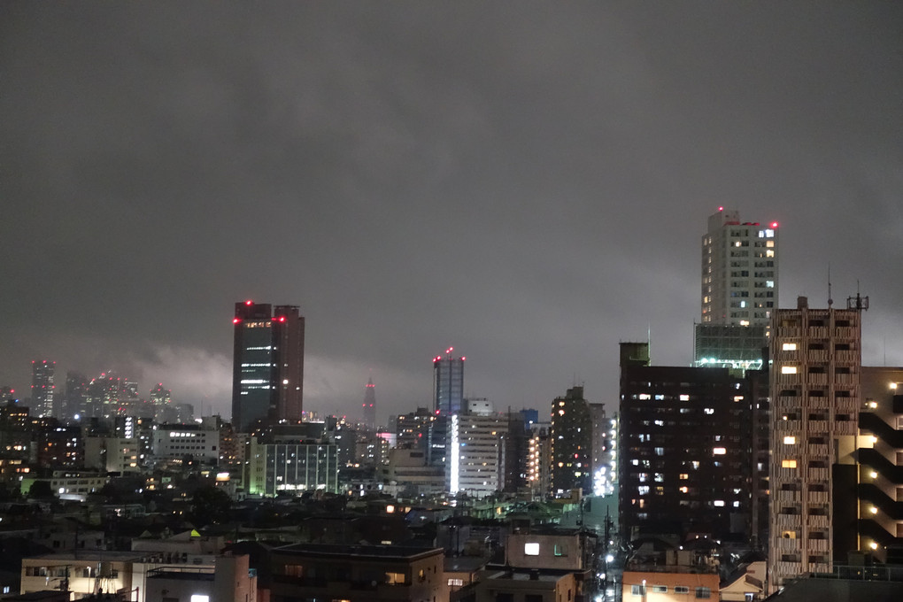 東京雨夜景