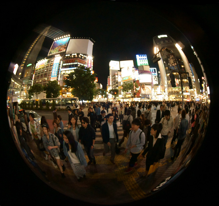 渋谷駅前交差点