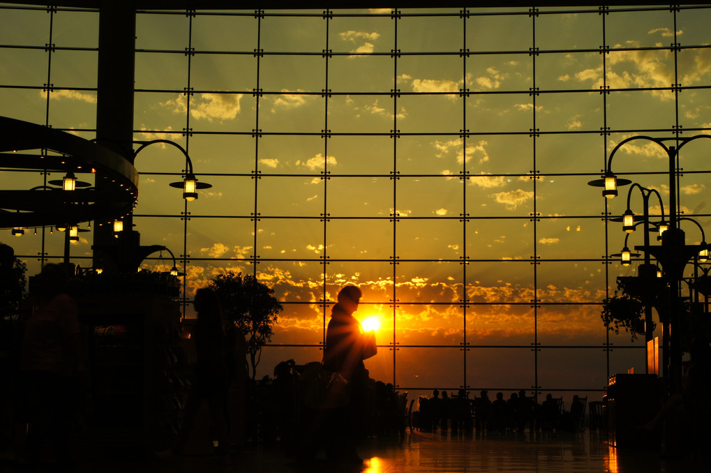 シアトル空港の夕陽