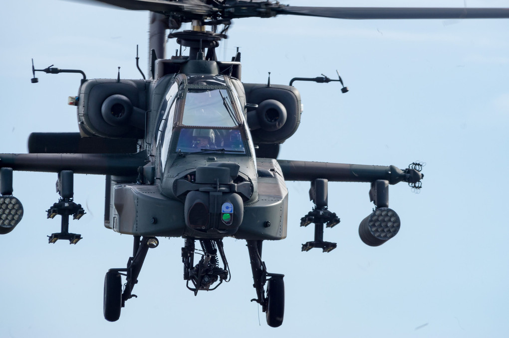 静浜基地航空祭2016 AH-64Dアパッチ・ロングボウ帰投