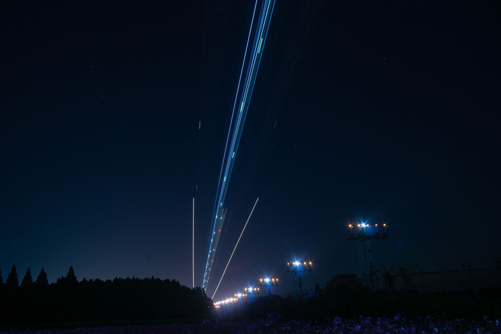 鹿児島空港　着陸の夜景