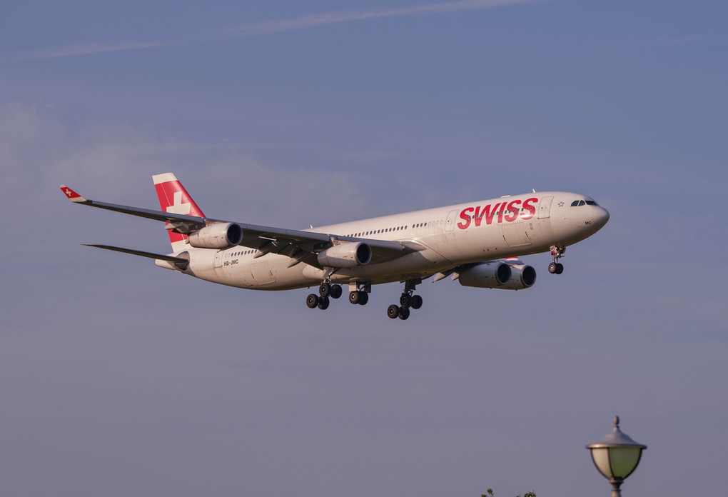 SWISS A340-313 HB-JMC