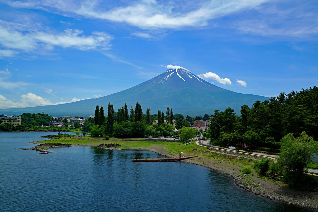 河口湖大橋から富士を望む／二枚追加