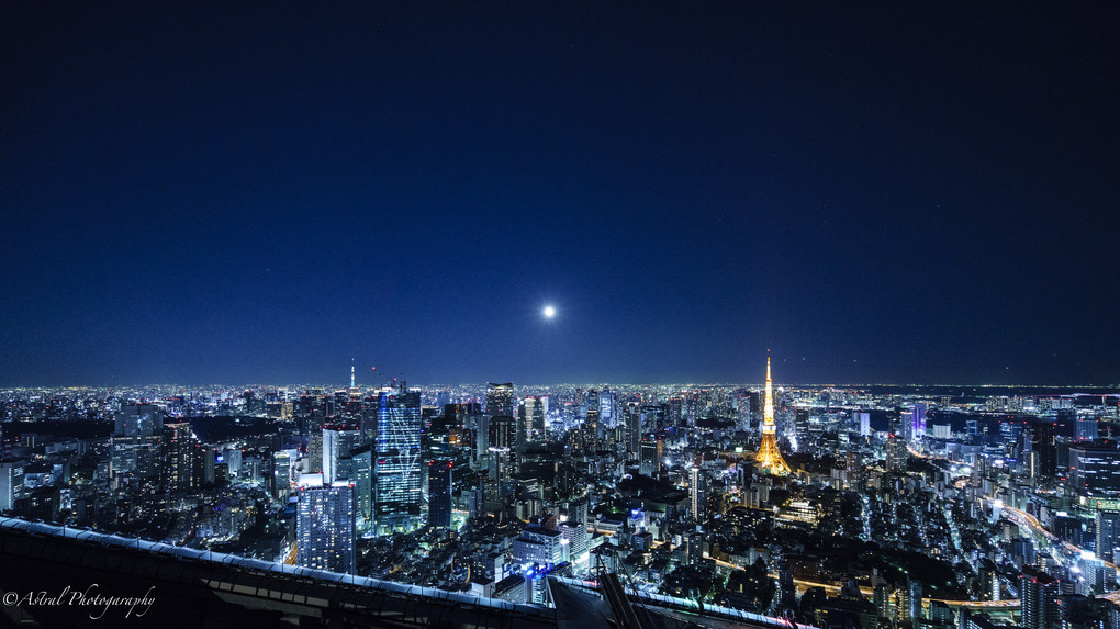 Beautiful Moon Light ＆ Night in Tokyo