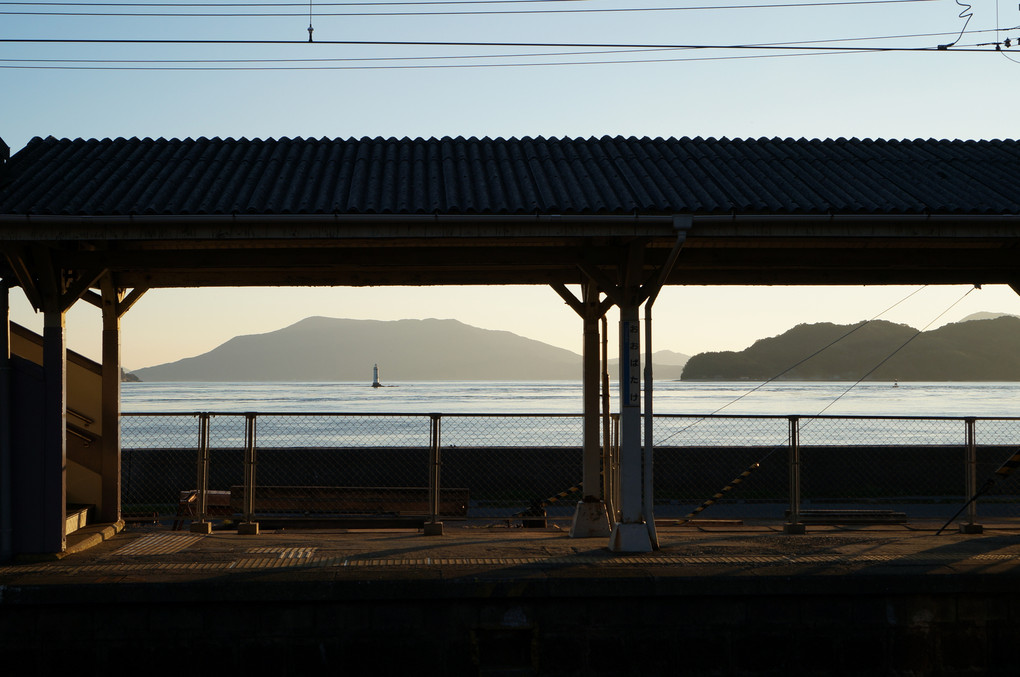 海と駅