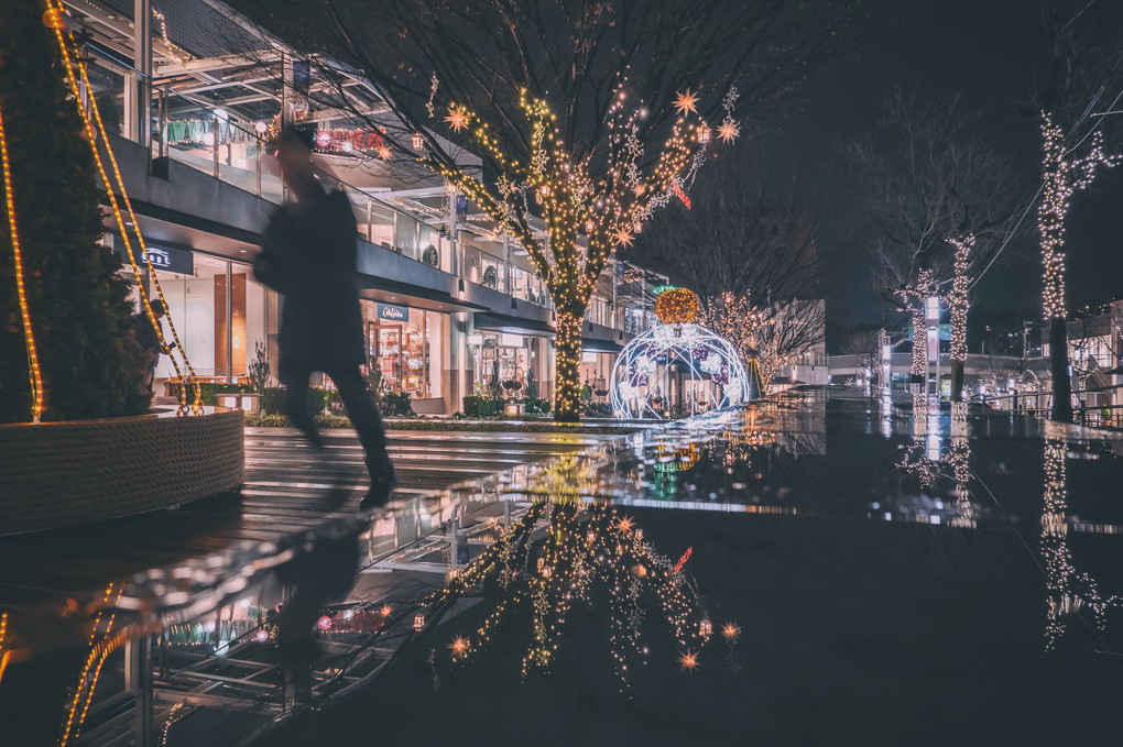 雨上がりの街角.1