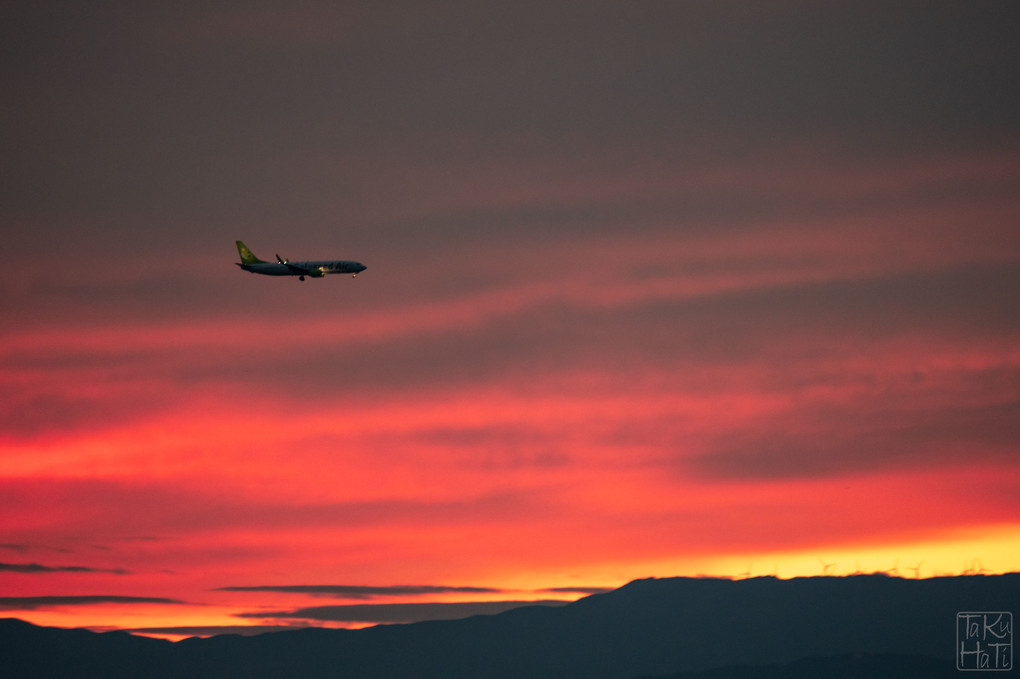 燃える空の中