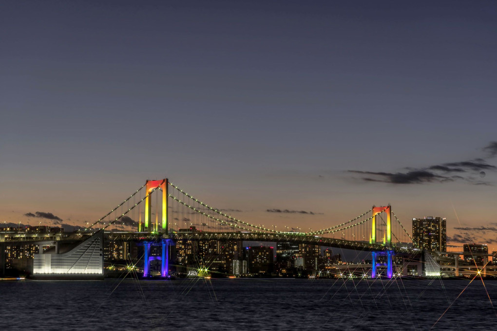東京夜景散歩♪～レインボーブリッジ・虹色ライトアップ編～