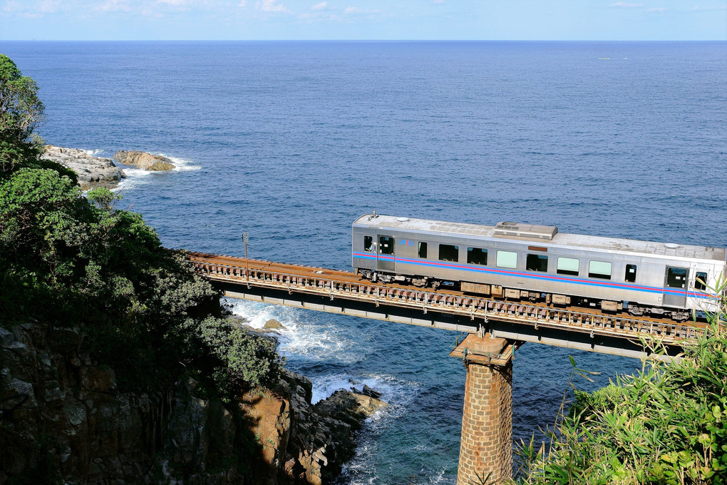 絶景と気動車