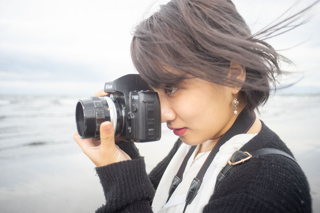 江の島カメラガール