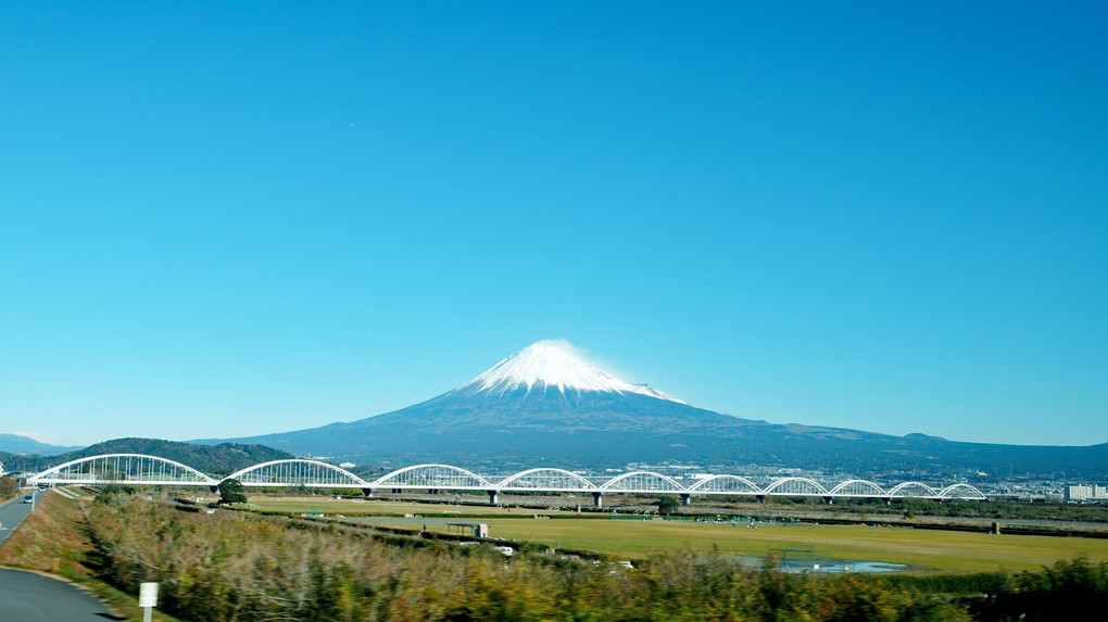 新幹線からの富士山