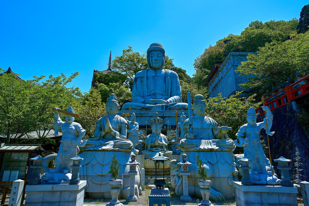 思いやりの心、広く深く…壺阪寺に参る