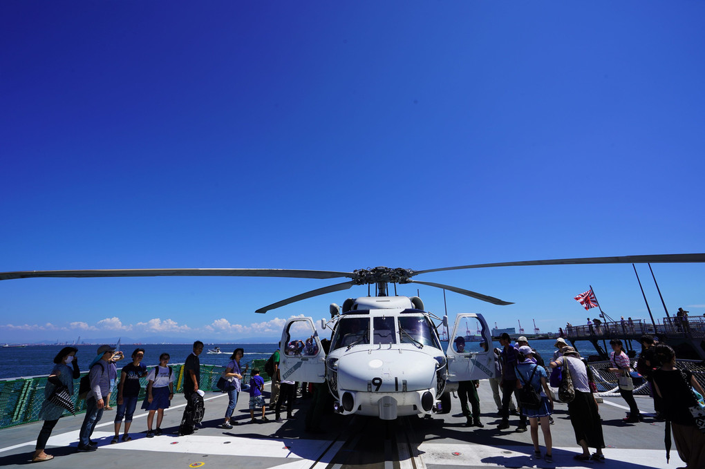 海上自衛隊阪神基地のサマーフェスタに行ってきました。