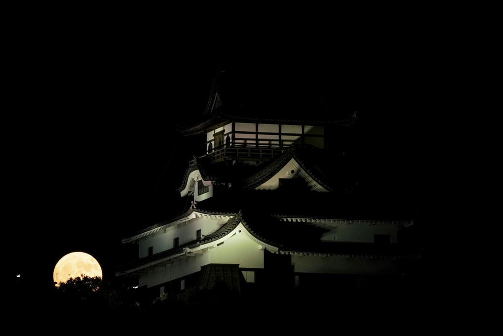 今宵の月と犬山城