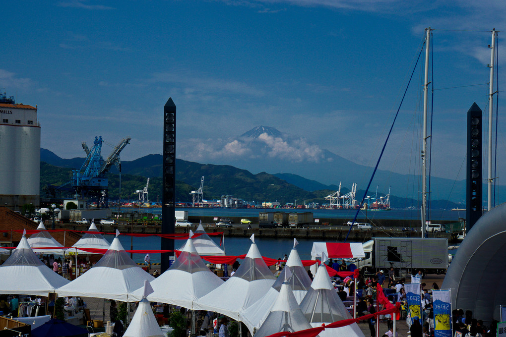清水港からの富士山