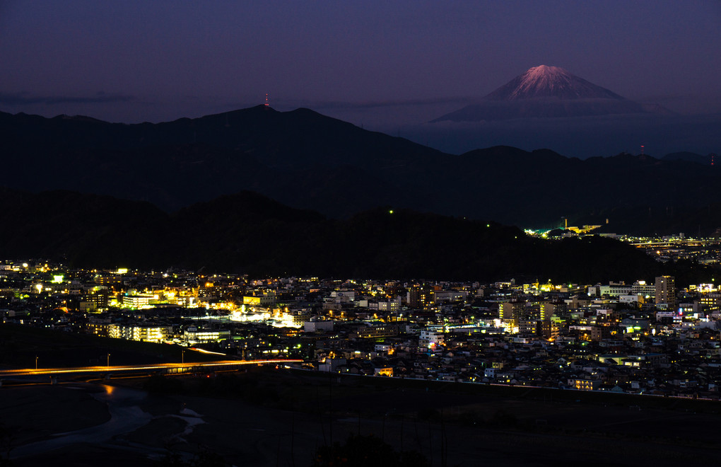 静岡市からの富士山夜景
