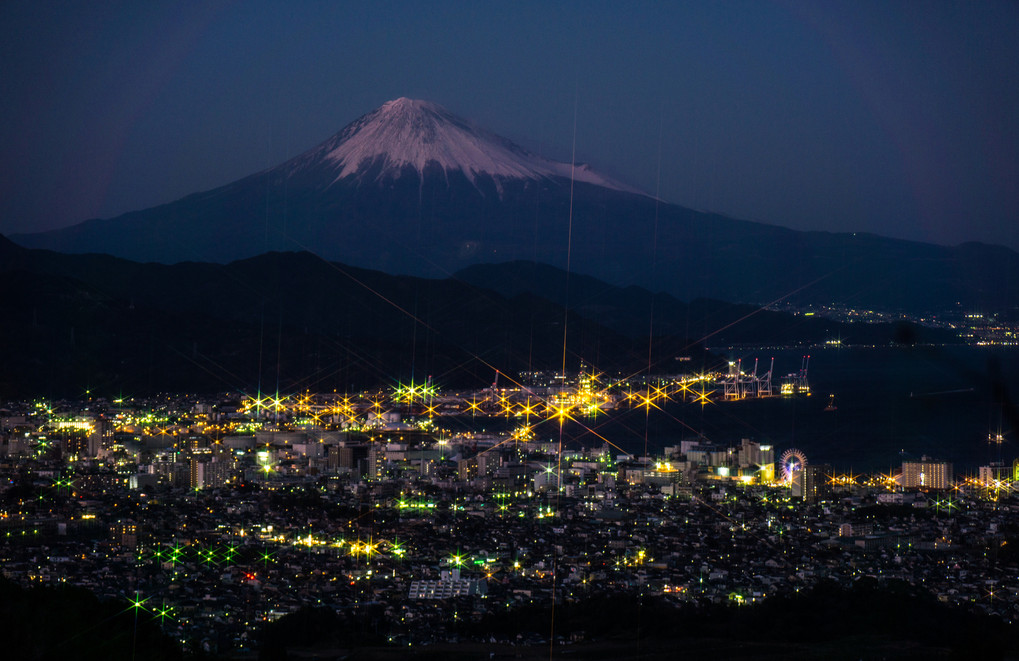 白化粧の富士山