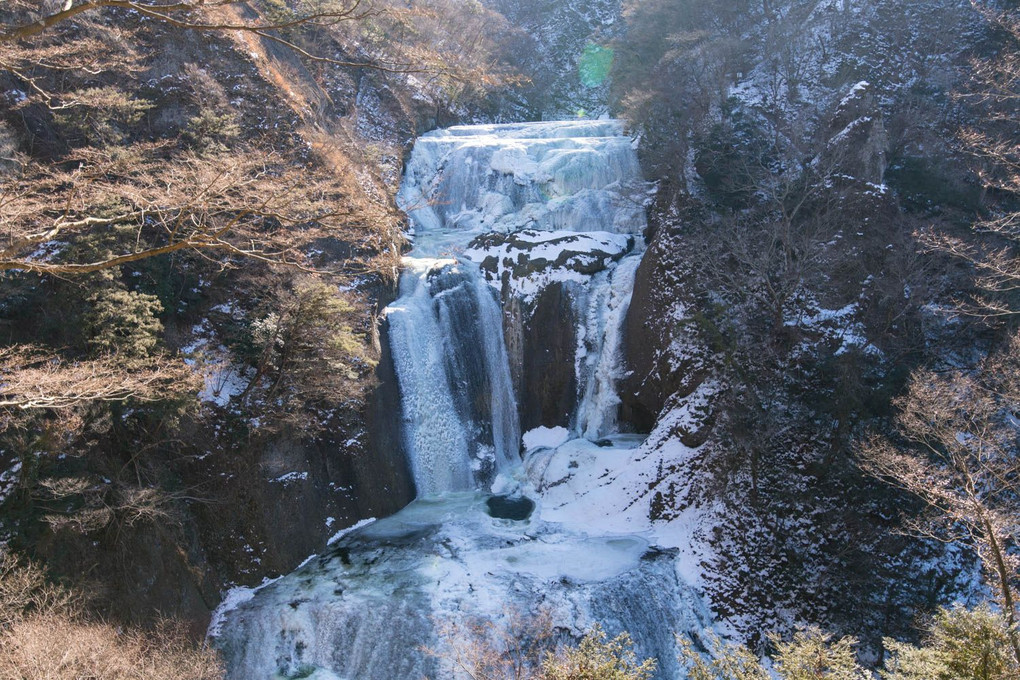 袋田の滝の「氷瀑」
