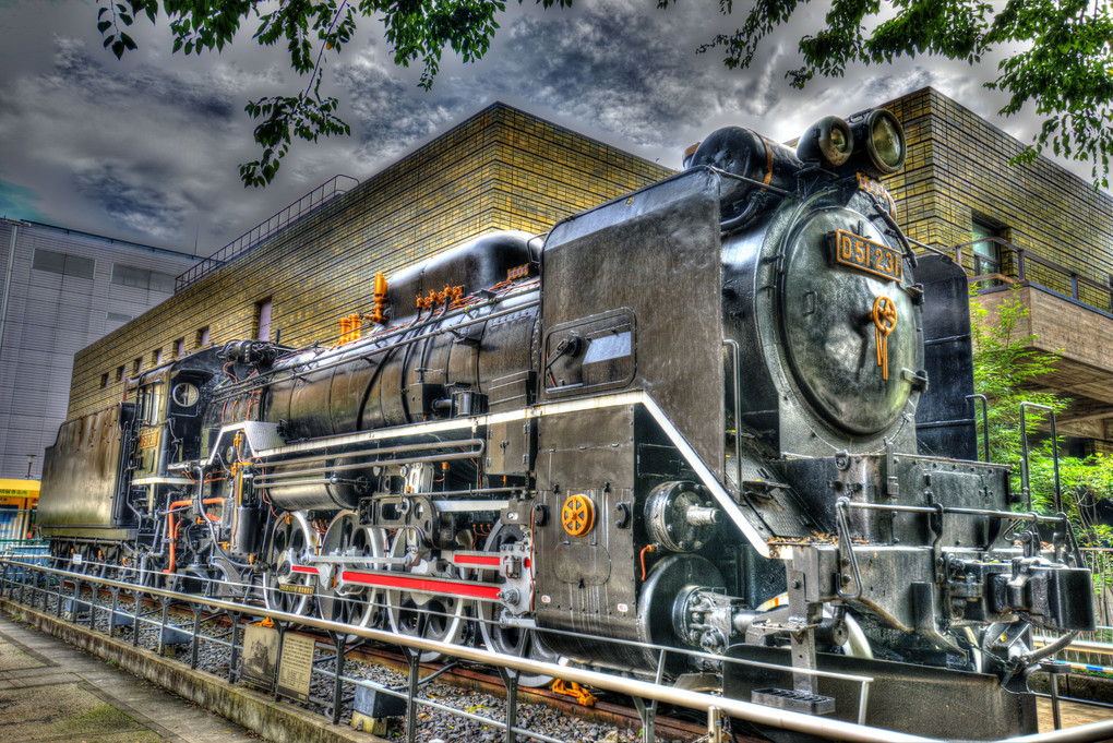 D51形-231号機 蒸気機関車・・・(HDR絵画調)