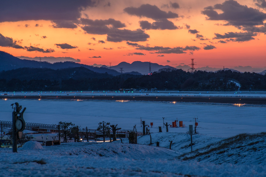 雪の高松空港