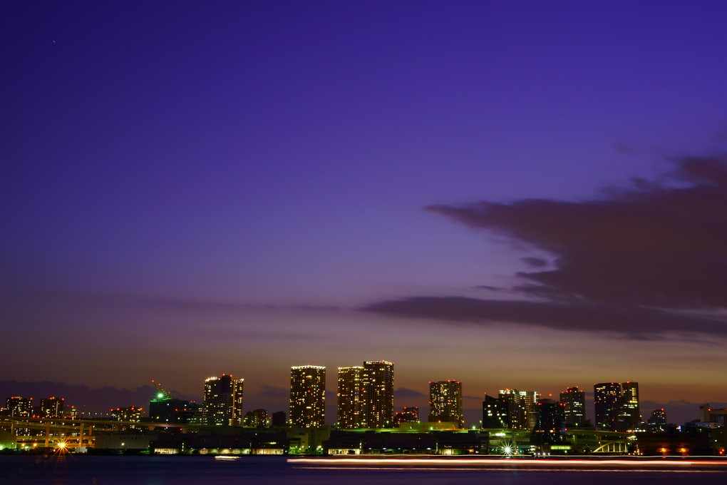 Tokyo Bay Sunset Scene