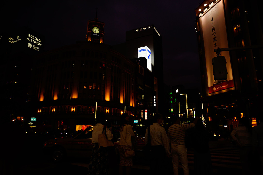 銀座の夜