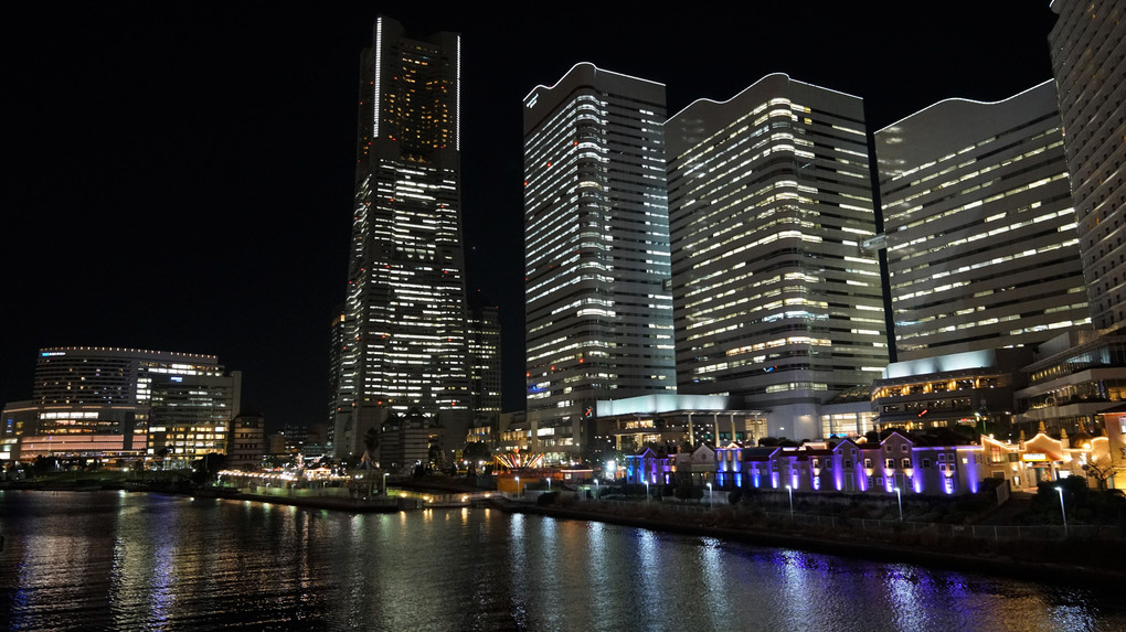 みなとみらい付近の夜景:GMの輝き