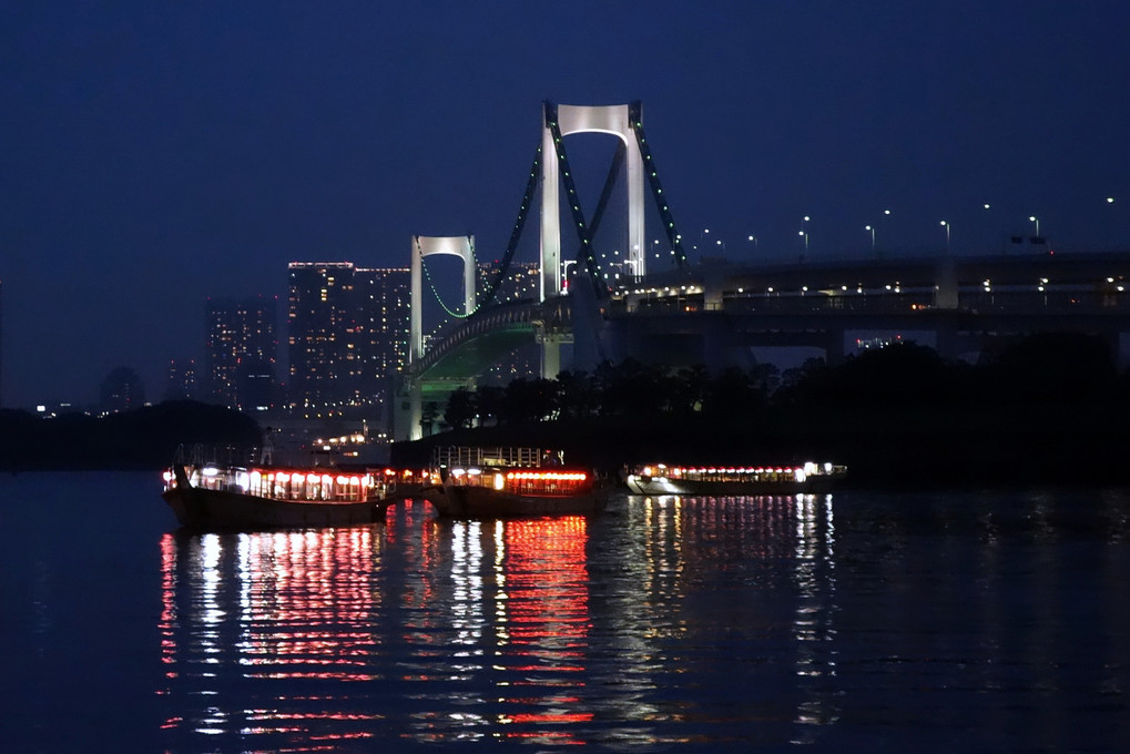 お台場の屋形船