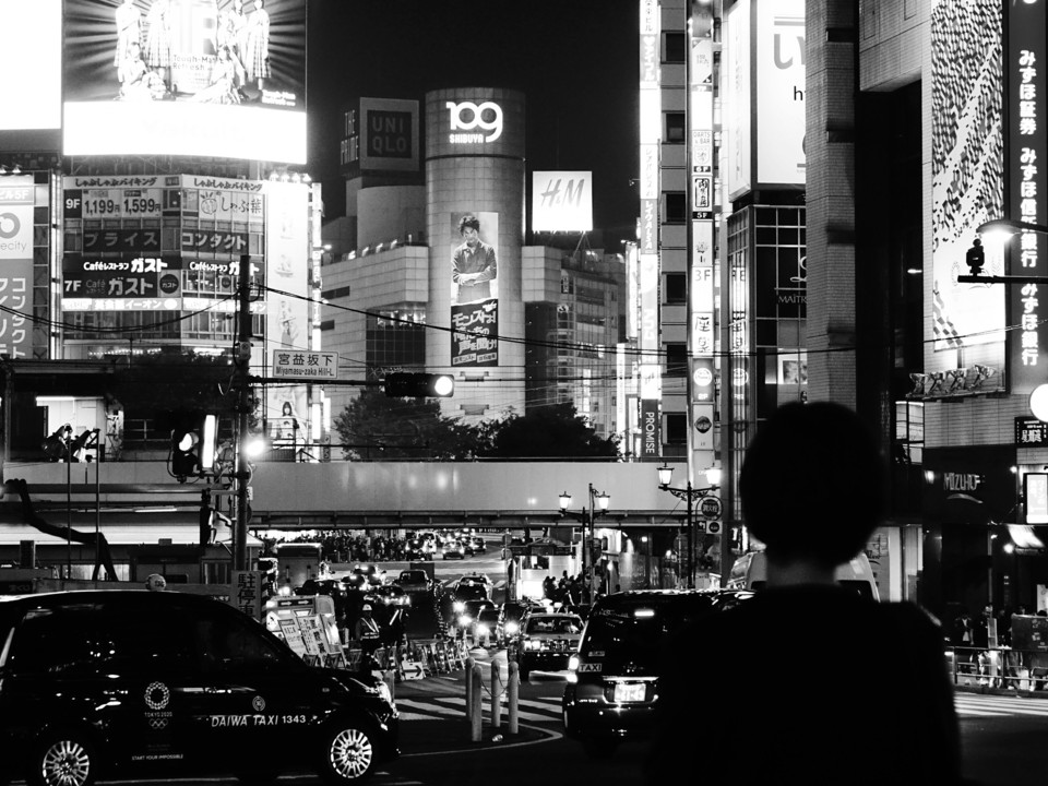 東京　渋谷　ＰＭ９：００(10枚組）