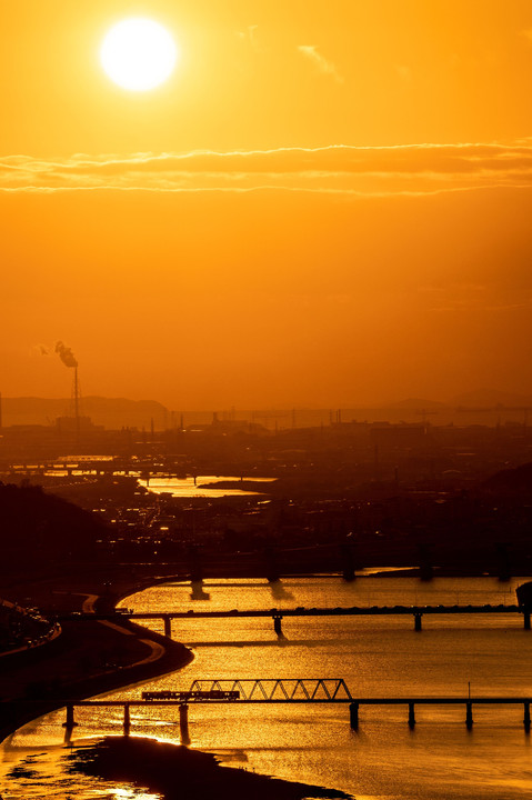 夕日の加古川鉄橋