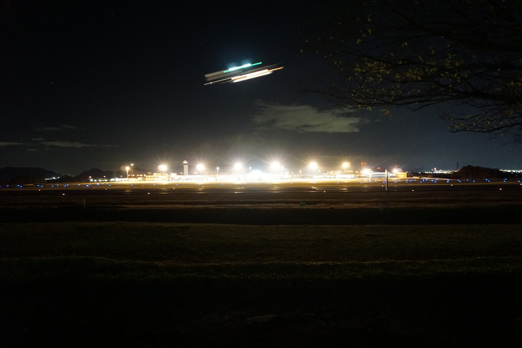 夜の高松空港