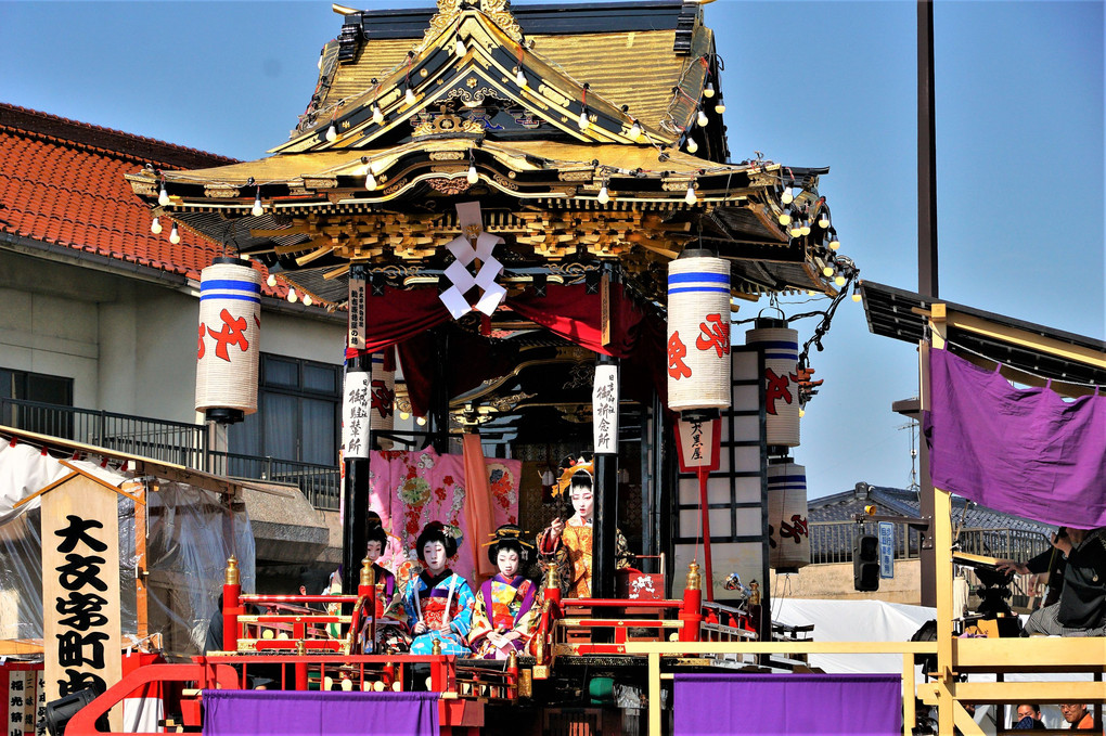 祭りの曳山舞台に感動してきました