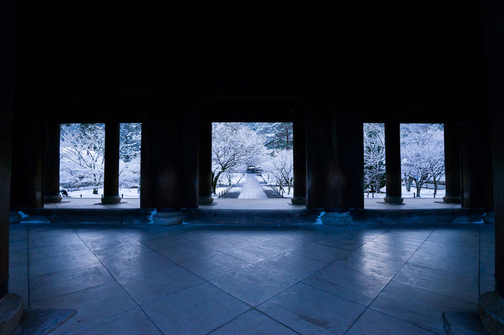 南禅寺雪散歩