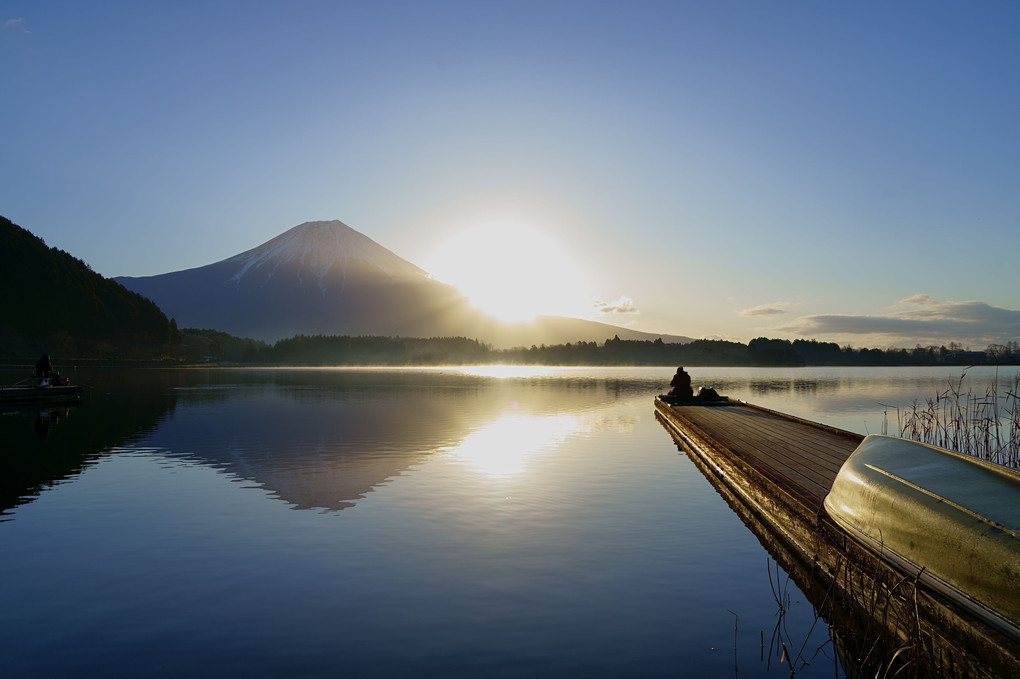 田貫湖からの富士山　朝日