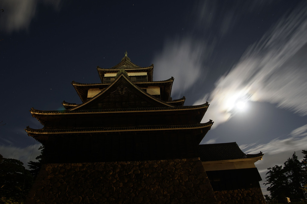松江城と中秋の名月