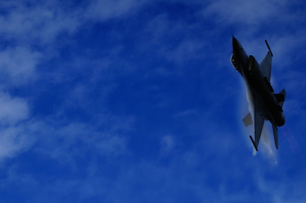 PACAF F-16 DEMO TEAM ～Blue Sky～