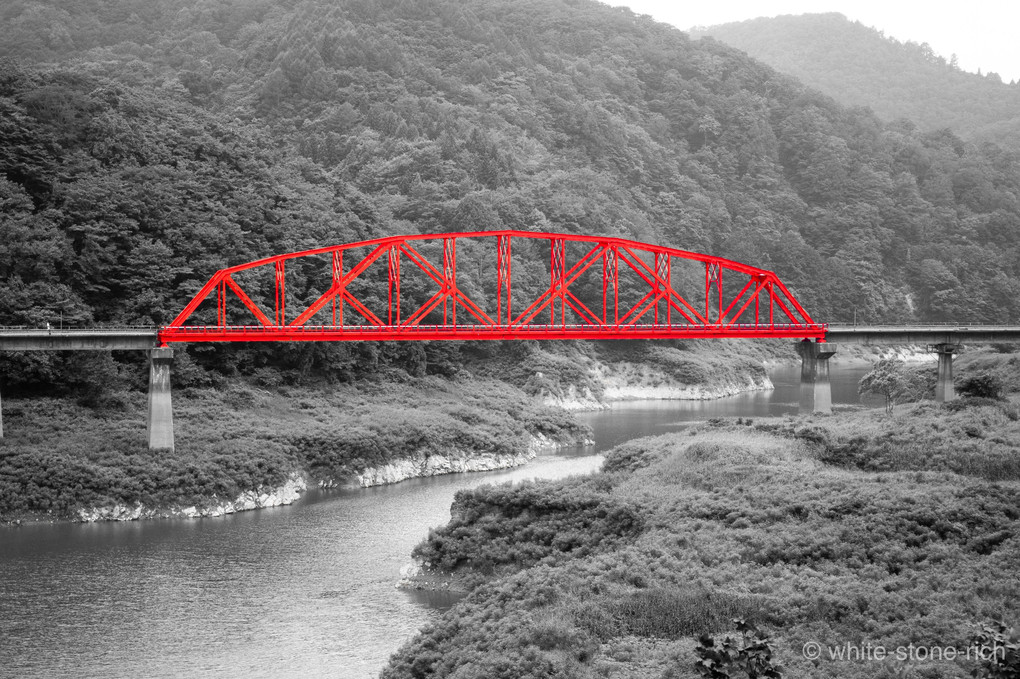 RED TRUSS BRIDGE