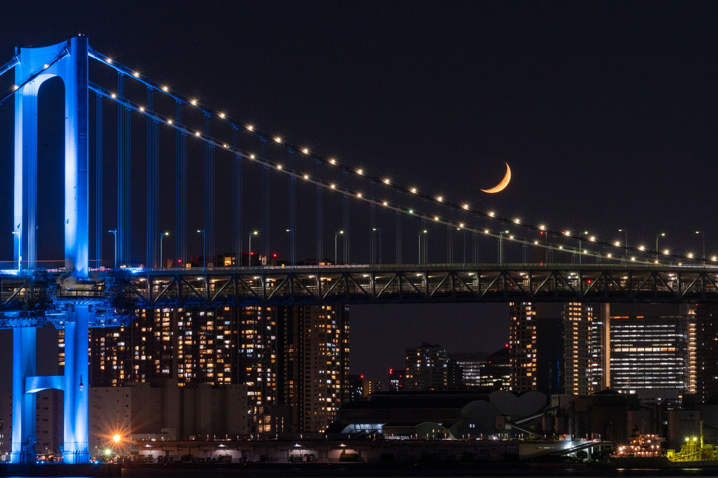 Moonset＠Rainbow Bridge