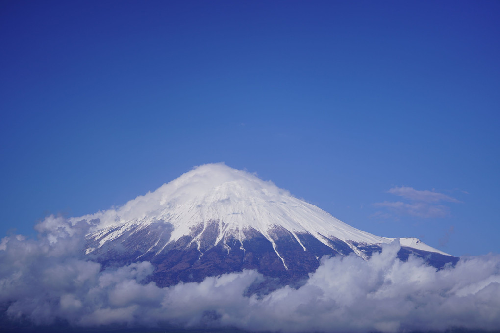 嵐の後～雪量回復の富士山をパチリ！